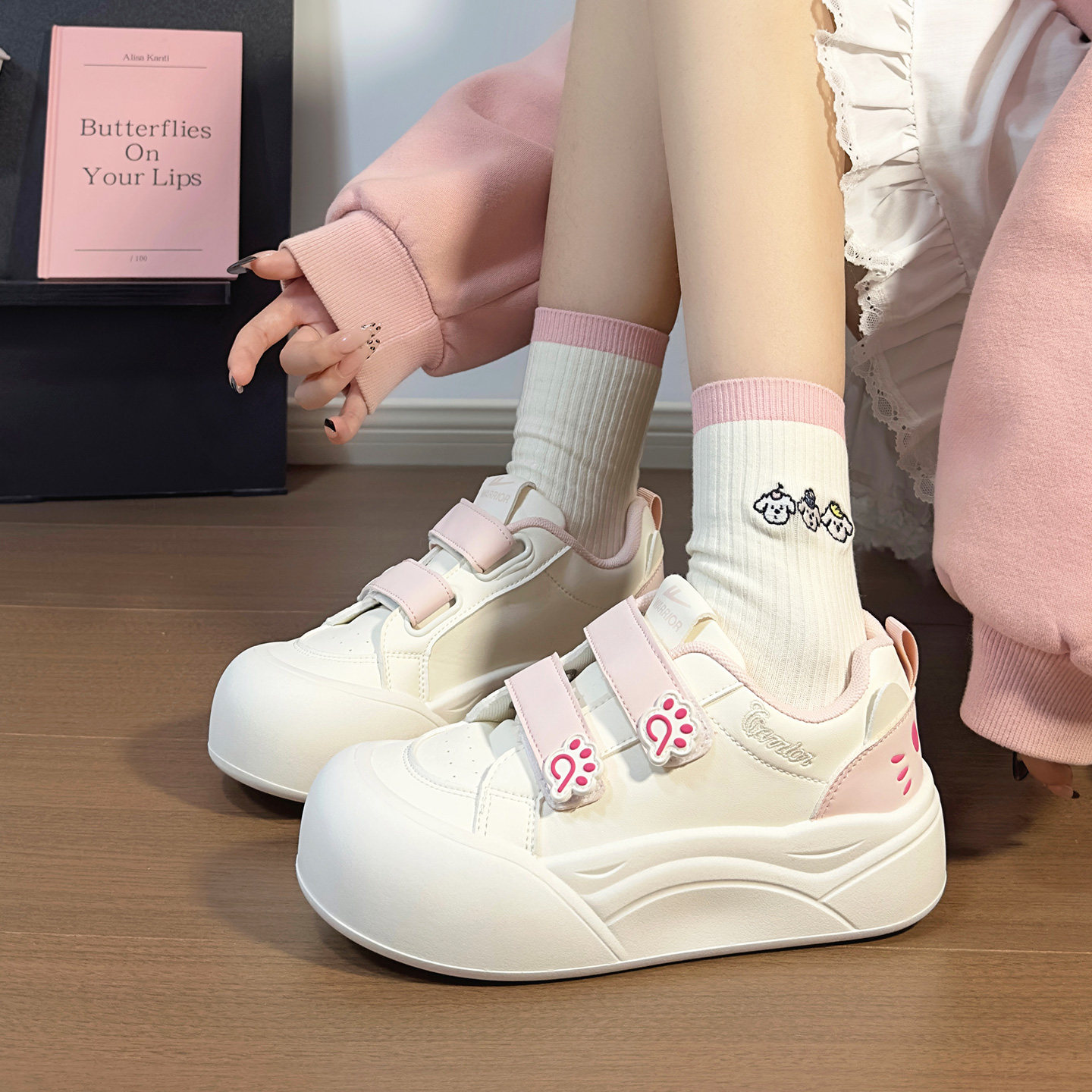 回力大头可爱魔术贴小白鞋女厚底百搭2026新款原创软底运动板鞋女,女鞋,休闲板鞋,淘宝优惠券,粉丝福利购,淘宝优惠卷