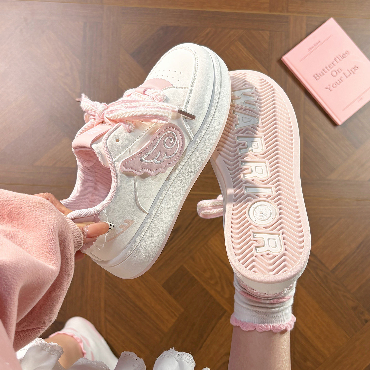 2026新款回力翅膀小白鞋女原创百搭休闲运动厚底可爱板鞋软底轻便,女鞋,休闲板鞋,淘宝优惠券,粉丝福利购,淘宝优惠卷