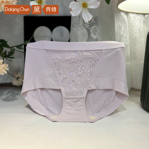 轻熟风蕾丝无感宽腰头蚕丝裆短裤