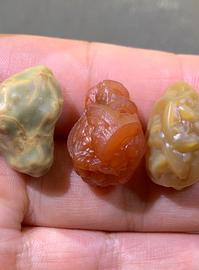 天然戈壁玛瑙阿拉善奇石精品玛瑙原石 地表经脉石  三通 小坠