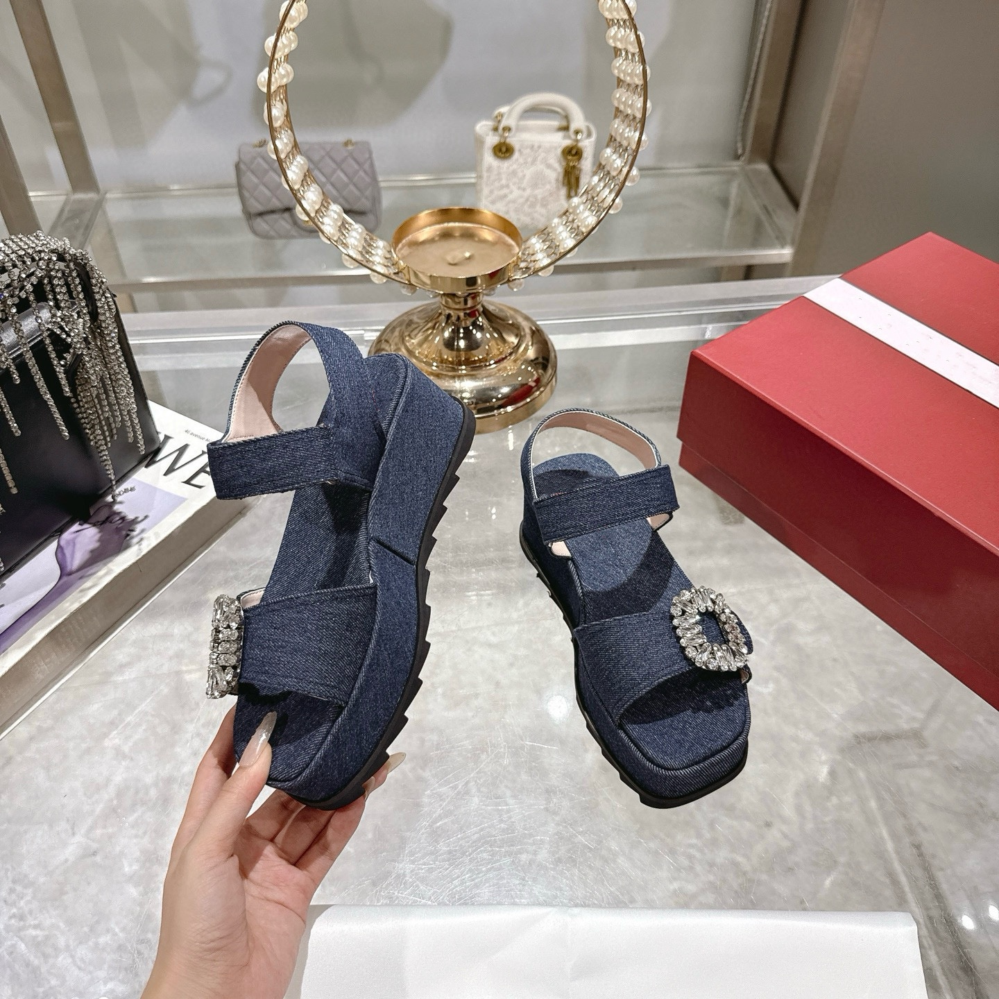 水晶方扣魔术贴牛仔坡跟凉鞋女