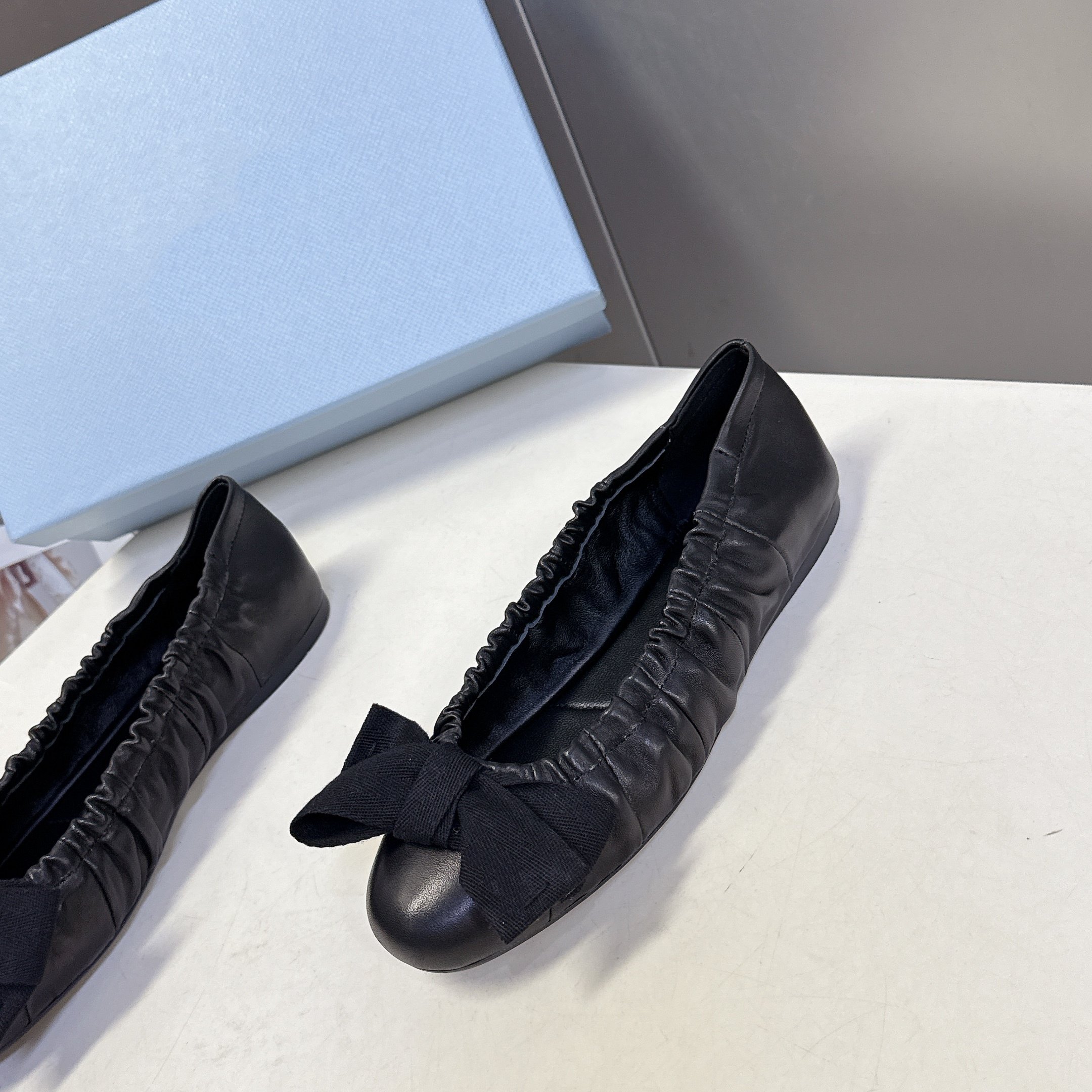 欧美风蝴蝶结一脚蹬圆头休闲芭蕾舞鞋女平底浅口时尚单鞋气质百搭,女鞋,浅口单鞋,淘宝优惠券,粉丝福利购,淘宝优惠卷