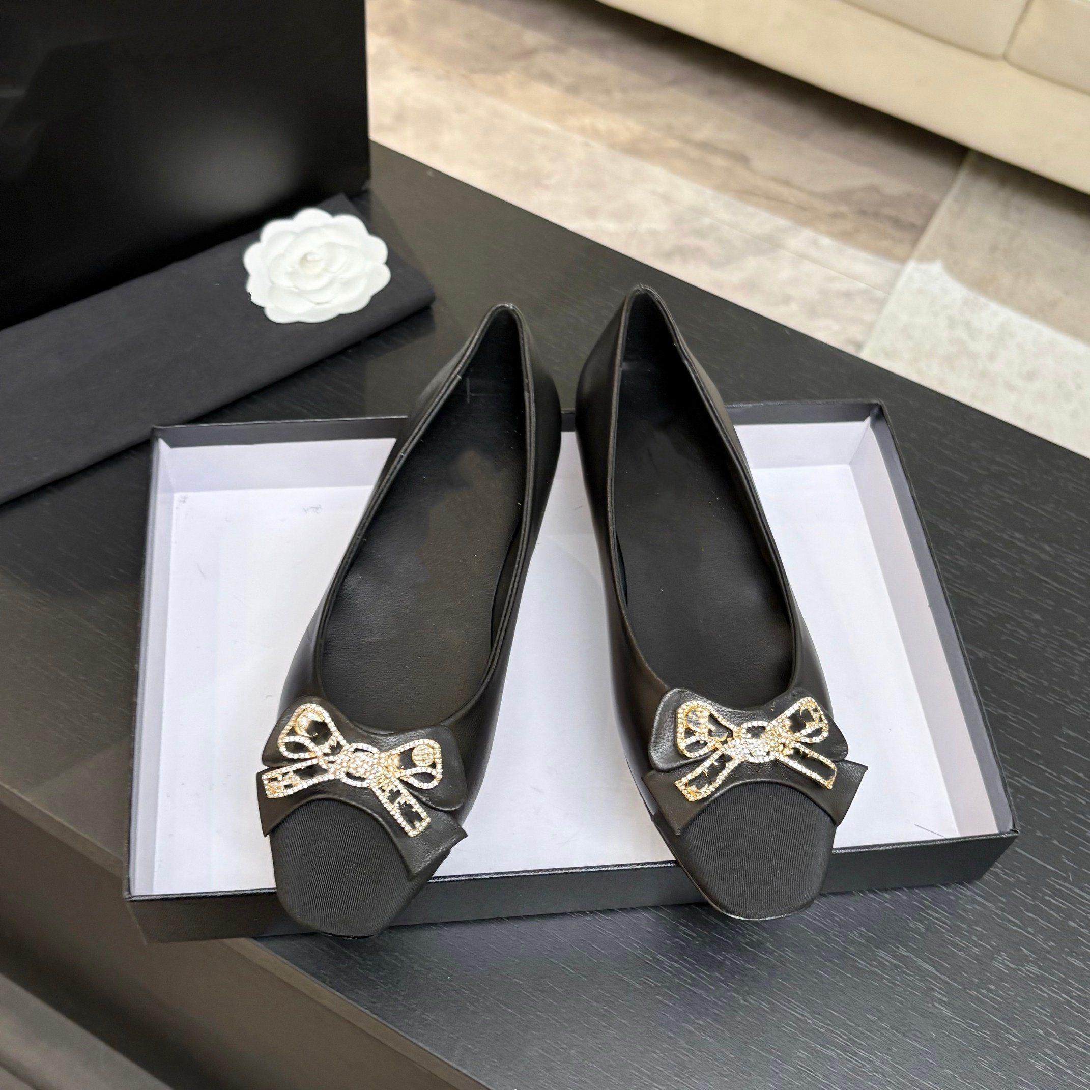 小香风真皮金属蝴蝶结单鞋女圆头平底芭蕾舞鞋百搭一脚蹬懒人鞋,女鞋,浅口单鞋,淘宝优惠券,粉丝福利购,淘宝优惠卷