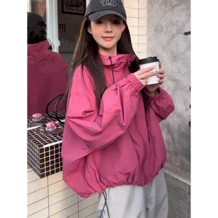 宽松连帽时尚 冲锋衣外套女短款 韩版 2025新款 高级感夹克上衣 春秋季