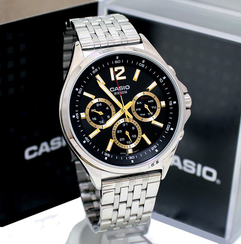 卡西欧商务时尚男士三眼指针星期日期大表盘手表mtp-e303d e305