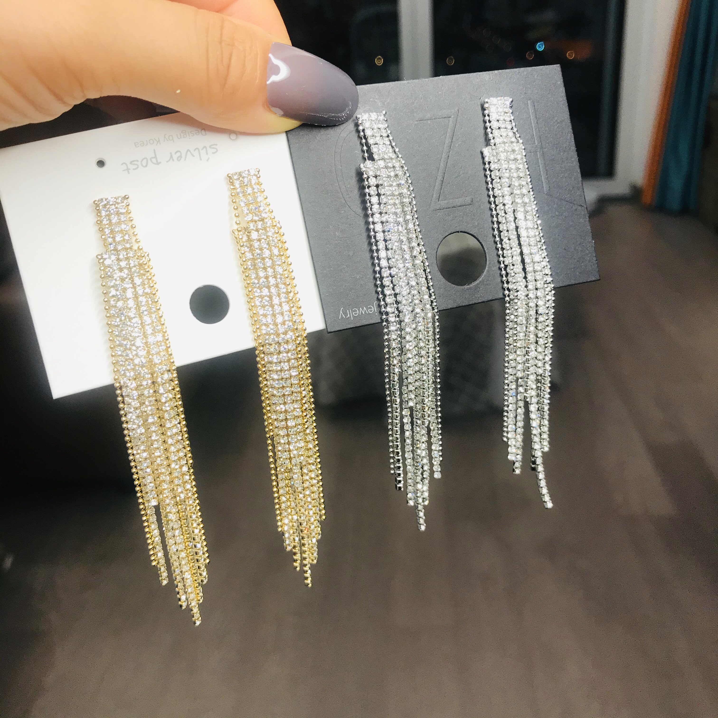 新品长款单排锆石流苏耳环个性镶钻气质耳饰银针显脸瘦百搭精致