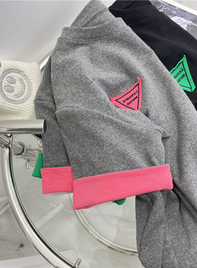 专柜撤回正品女装清仓一线大牌灰色磨毛短袖T恤撞色三角字母贴布