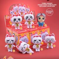 新品HotToys高速婆婆COSBI毛绒挂件招财猫盲盒动漫动漫周边礼物