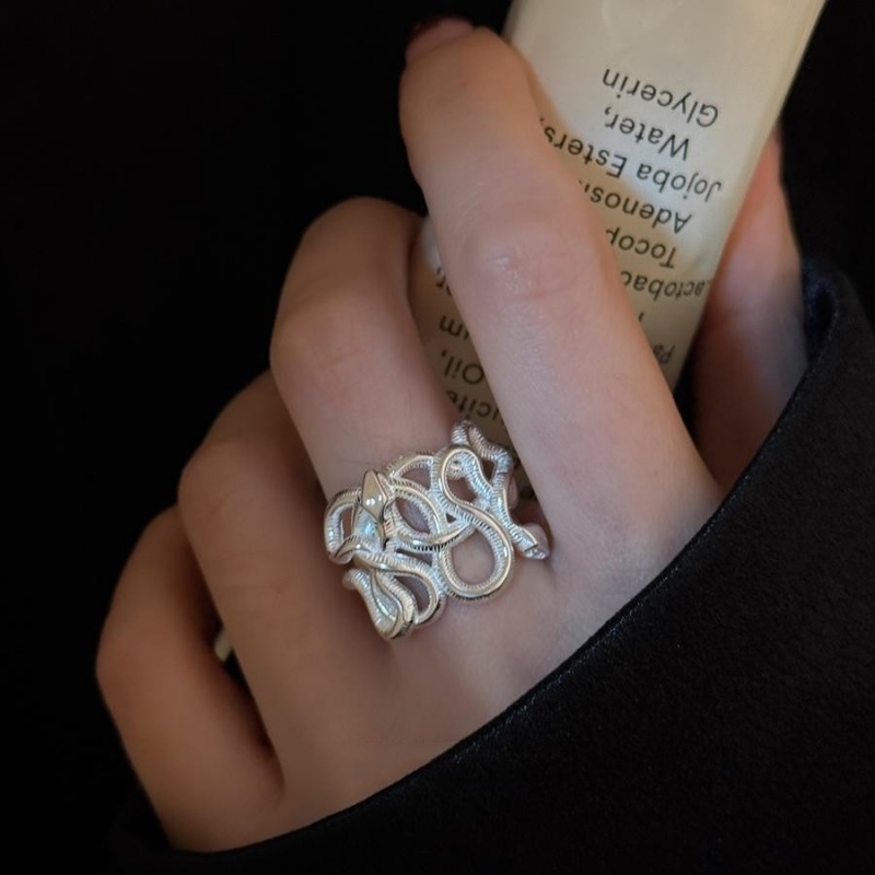 蛇年灵蛇缠绕戒指女新中式个性时尚S925镀银开口指环网红食指戒潮