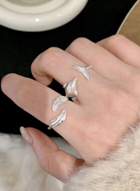 甜酷海豚戒指女ins风小众设计感羽毛百搭开口指环网红时尚食指戒