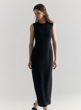 SOFTSELF 薄雾梦泽2025春极简风立裁长款收腰显瘦小黑裙新款