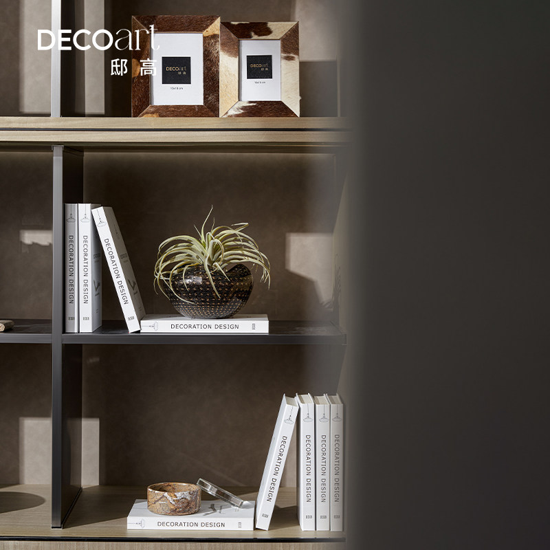 邸高家居公司总裁老板办公室背景柜装饰摆件高端大气软装布置陈列