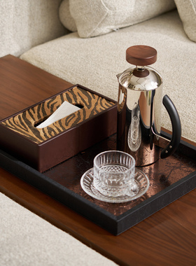 集设家居中古轻奢水具托盘金属手冲壶虎纹皮革纸巾盒客厅茶几软装