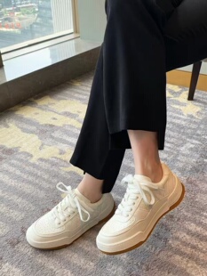 2026新款真皮女鞋小白鞋女圆头百搭气质单鞋懒人休闲鞋子
