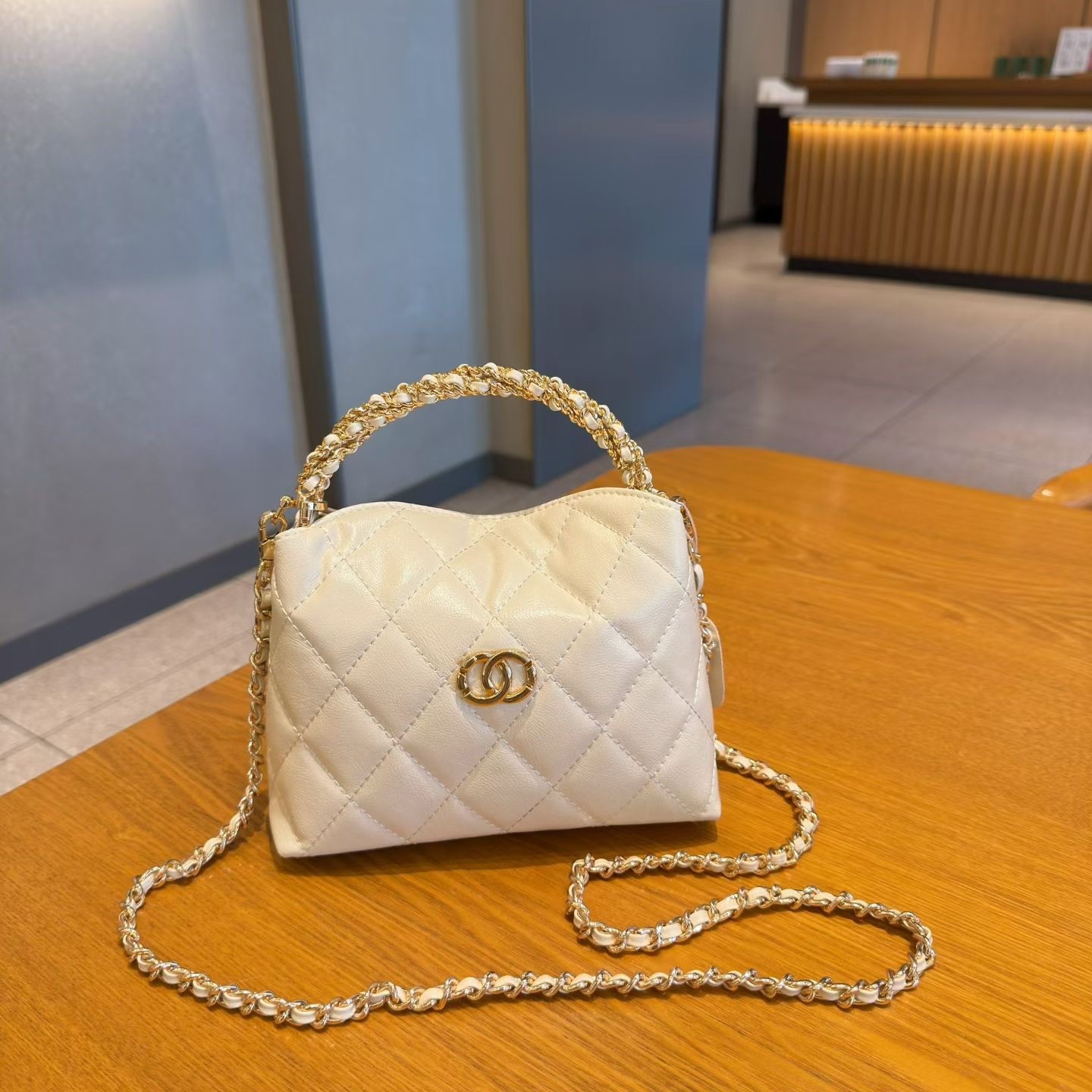 小香风迷你菱格链条手提包包女2026新款时尚百搭单肩斜挎包贝壳包