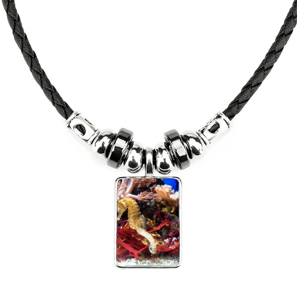 海洋深海海马光线水自然手工皮绳项链吊坠饰品