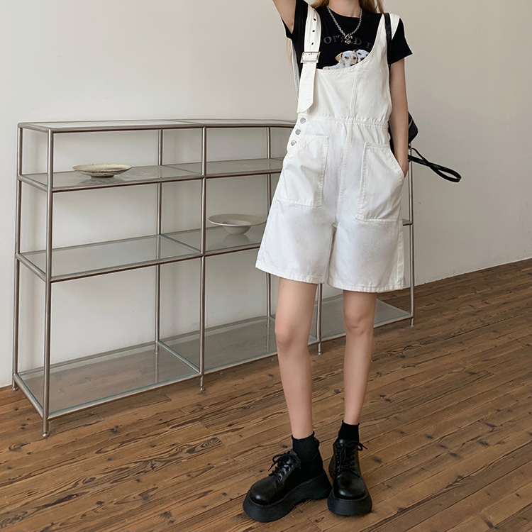 Real shot summer new small fashion age reducing loose wide leg short tooling one piece jeans