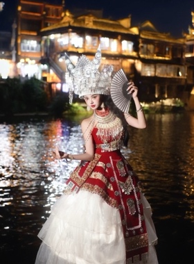苗族服装女全套红色纱裙苗疆少女礼服少数民族旅拍舞台演出服新款