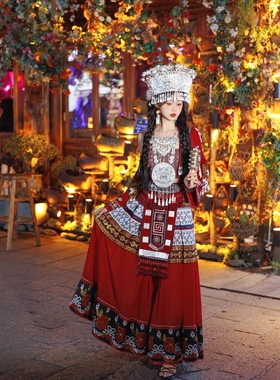 苗族服装苗疆少女阿卯红色苗族民族风头饰项圈土家族旅拍舞台服饰