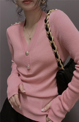 衣唯硕秋冬V领针织打底衫上衣女