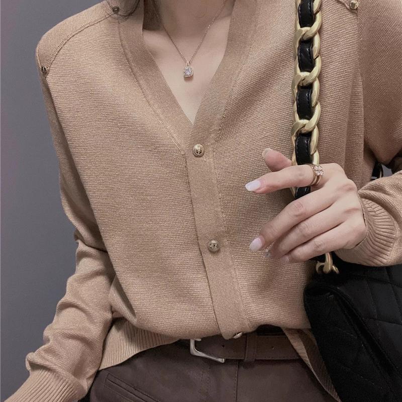 衣唯硕针织开衫女上衣女毛衣外套