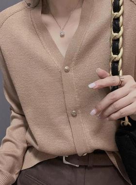 衣唯硕87066针织开衫女薄款钉珠上衣新款洋气百搭时尚女毛衣外套