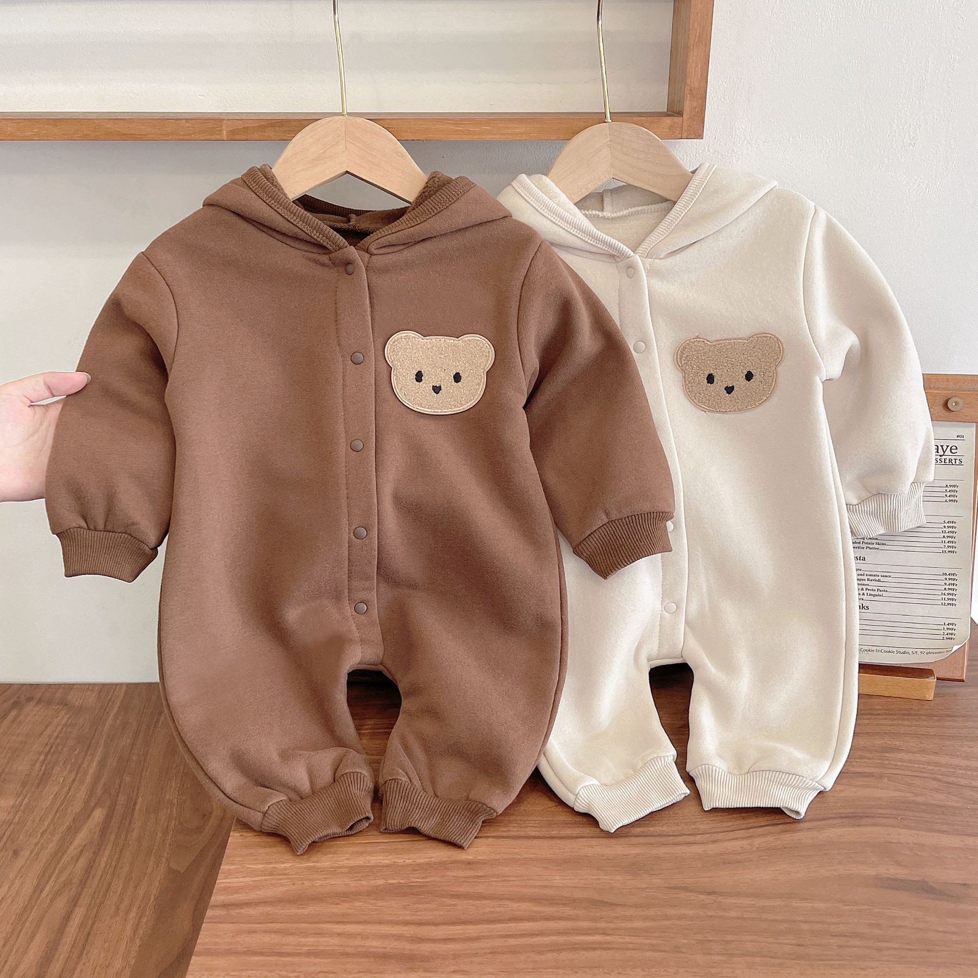 加绒连体衣宝宝秋冬季爬服