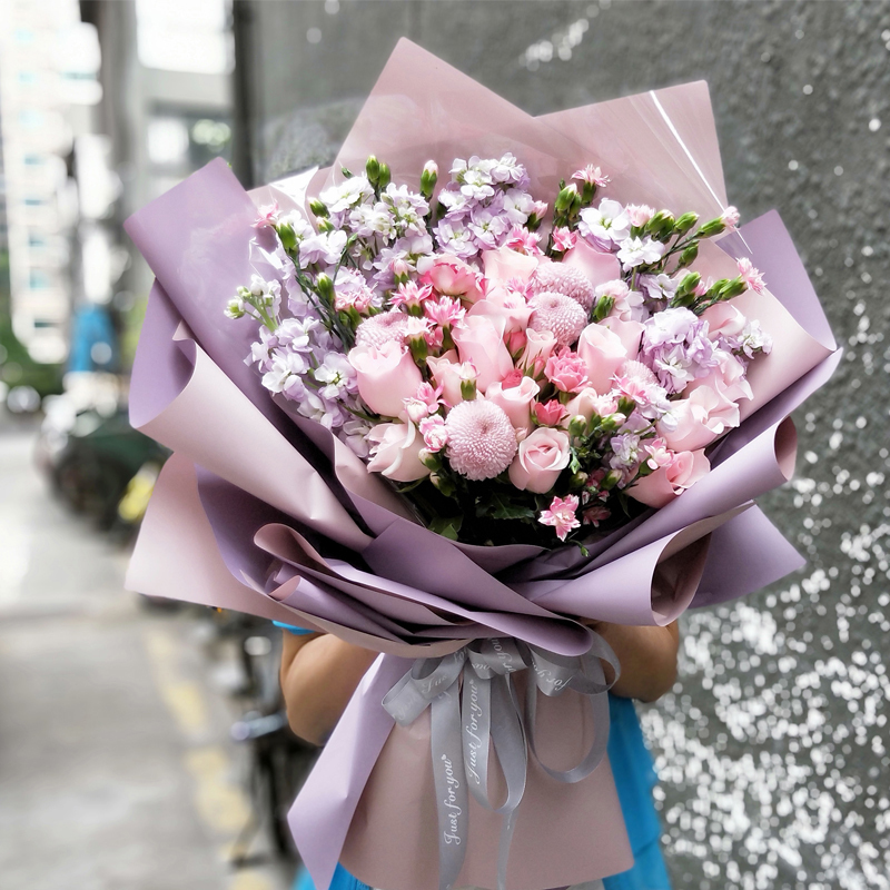 深圳鲜花速递同城玫瑰绣球混搭花束女友闺蜜生日礼物花店送花上门