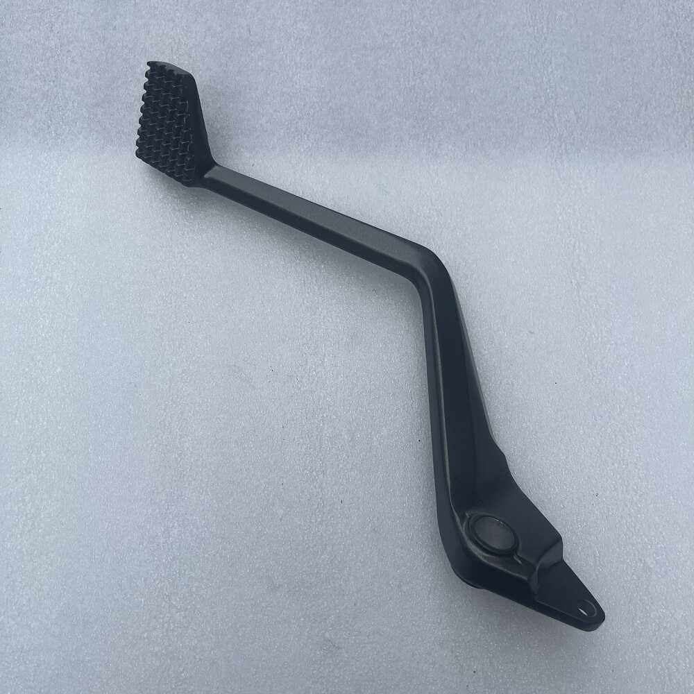 长江650700后刹车踏板原厂件