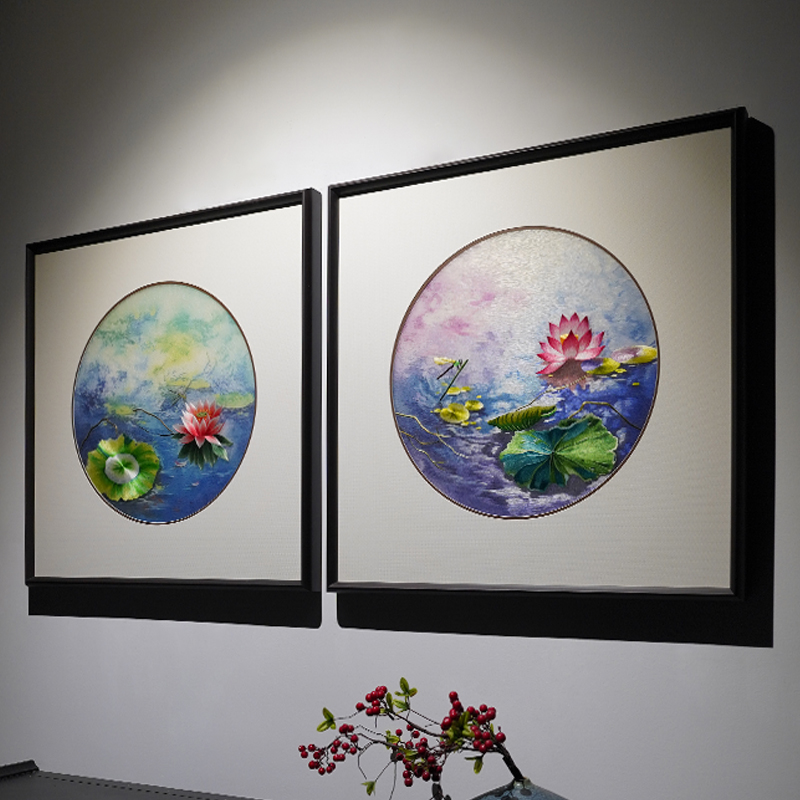 新中式手工苏绣荷韵方形带框成品装饰画书房客厅玄关高档刺绣挂画图片