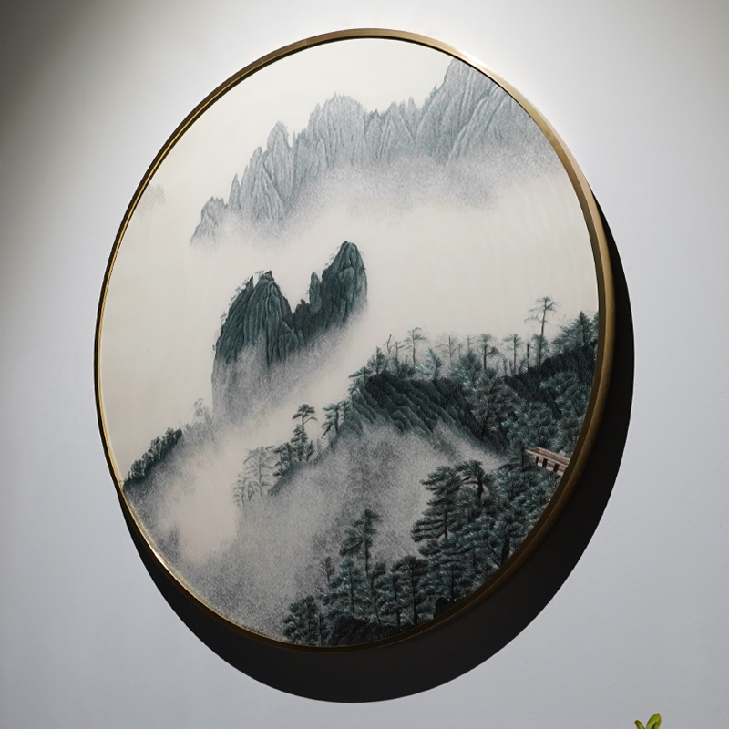 新中式刺绣带框装饰画书房卧室客厅圆形手工苏绣黄山云海高端挂画图片