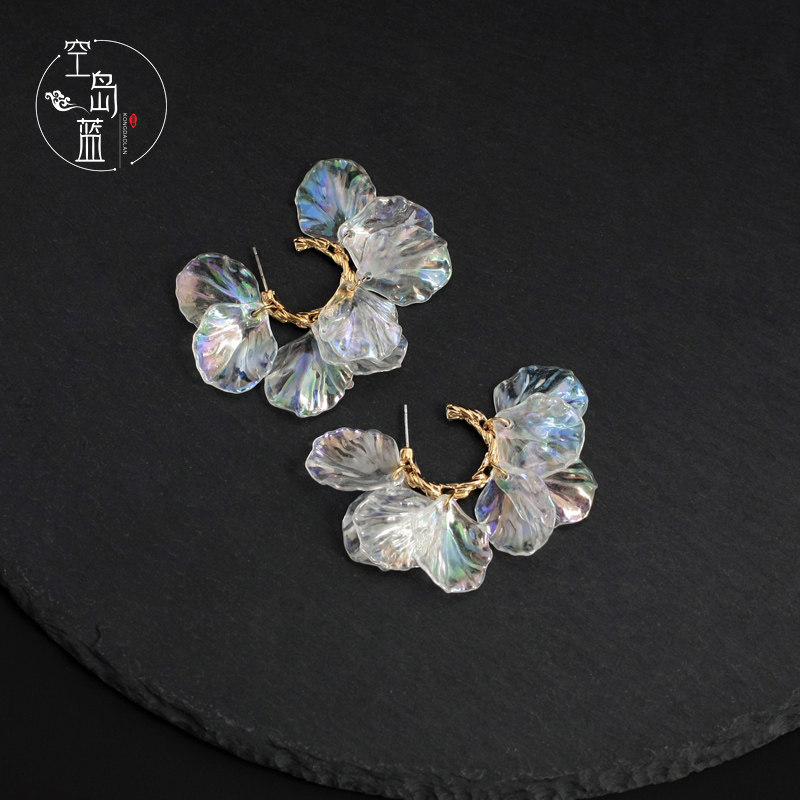 空岛蓝轻奢复古法式温柔气质透明花瓣耳环时尚冷淡风仙女耳钉耳饰,饰品/流行首饰/时尚饰品新,耳环,淘宝优惠券,粉丝福利购,淘宝优惠卷