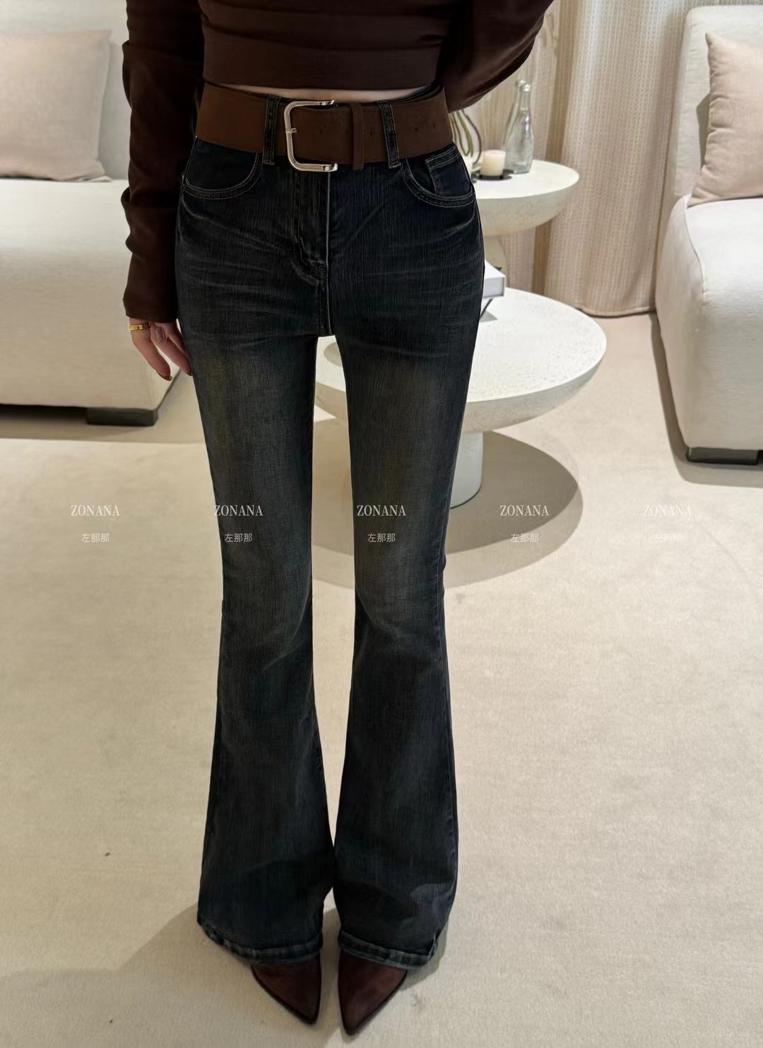ZONANA左那那韩系复古高腰显瘦微喇牛仔裤女秋季2025新款拖地裤潮