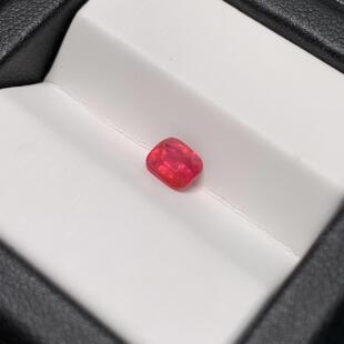 0.72克拉马亨盖天然热粉尖晶石裸石戒面4#