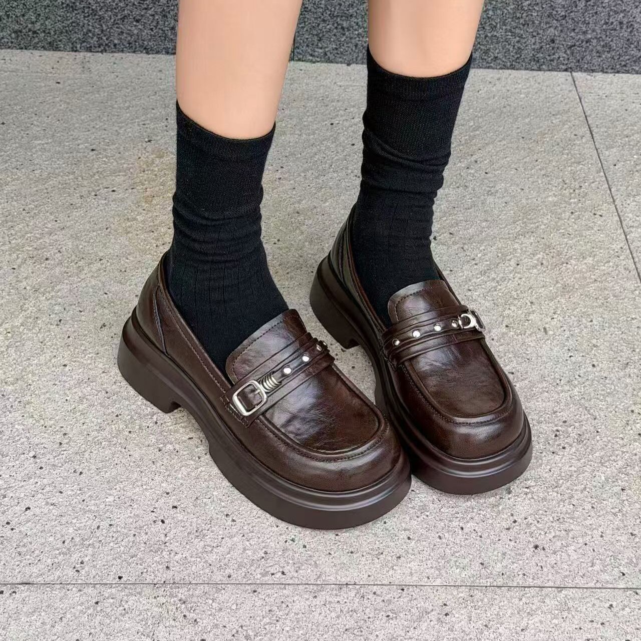 倩儿雅2026秋新款欧货真皮乐福鞋女英伦风小皮鞋一脚蹬单鞋665728