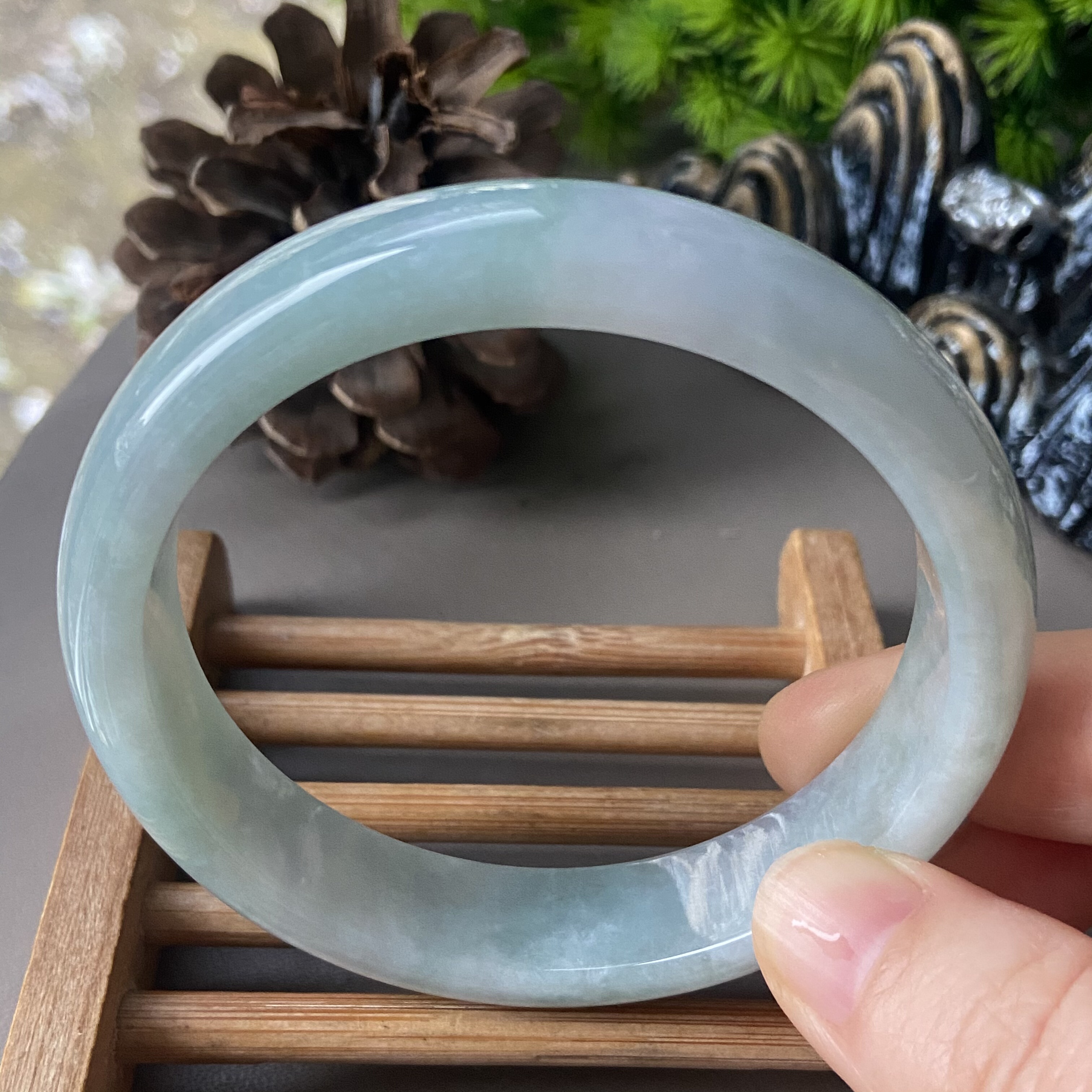 天然缅甸翡翠手镯61特大号冰糯种满绿紫罗兰宽版老坑a货玉镯0566,珠宝/钻石/翡翠,手镯,淘宝优惠券,粉丝福利购,淘宝优惠卷