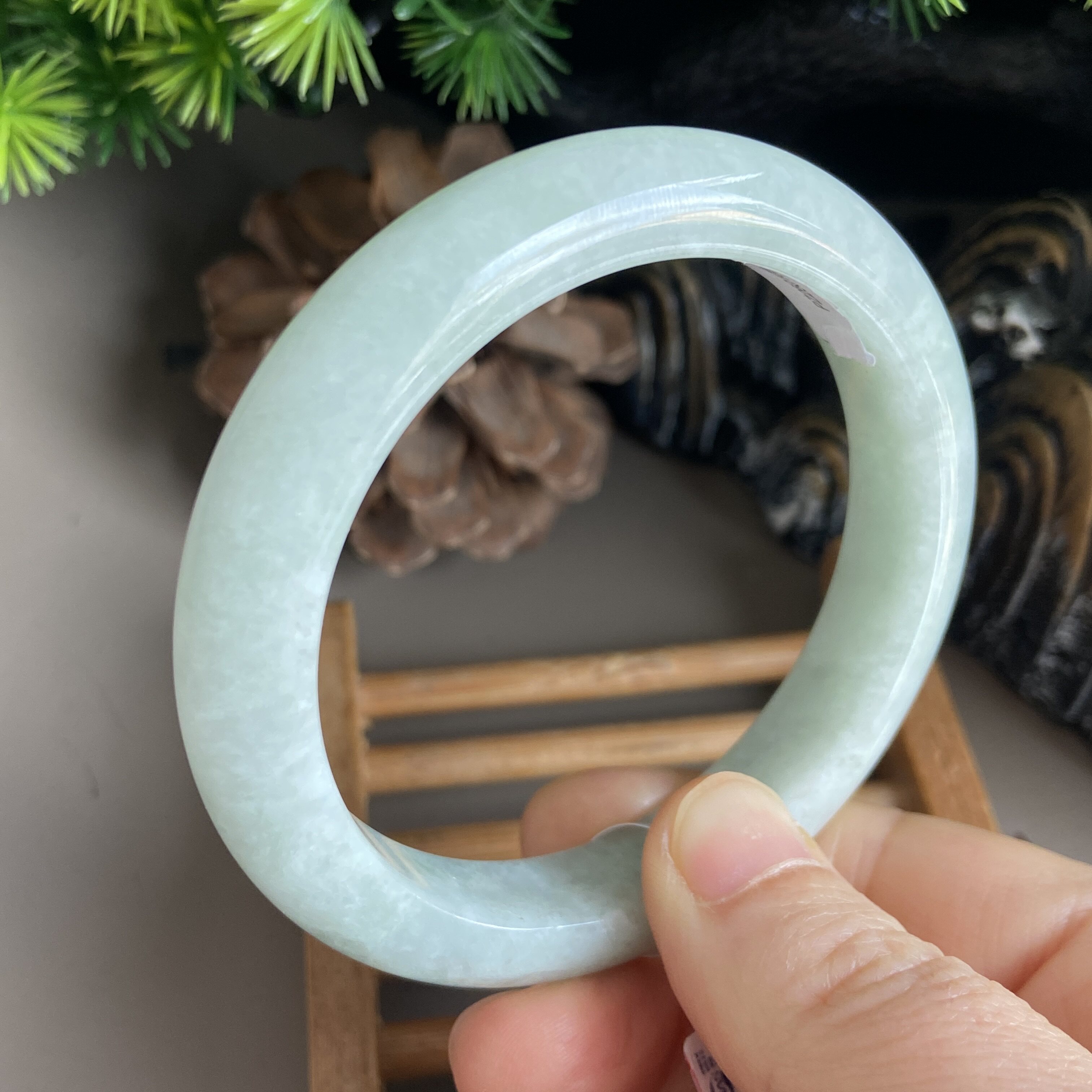 天然缅甸翡翠手镯57冰糯种满绿浅绿老坑a货玉镯子带证书 0561