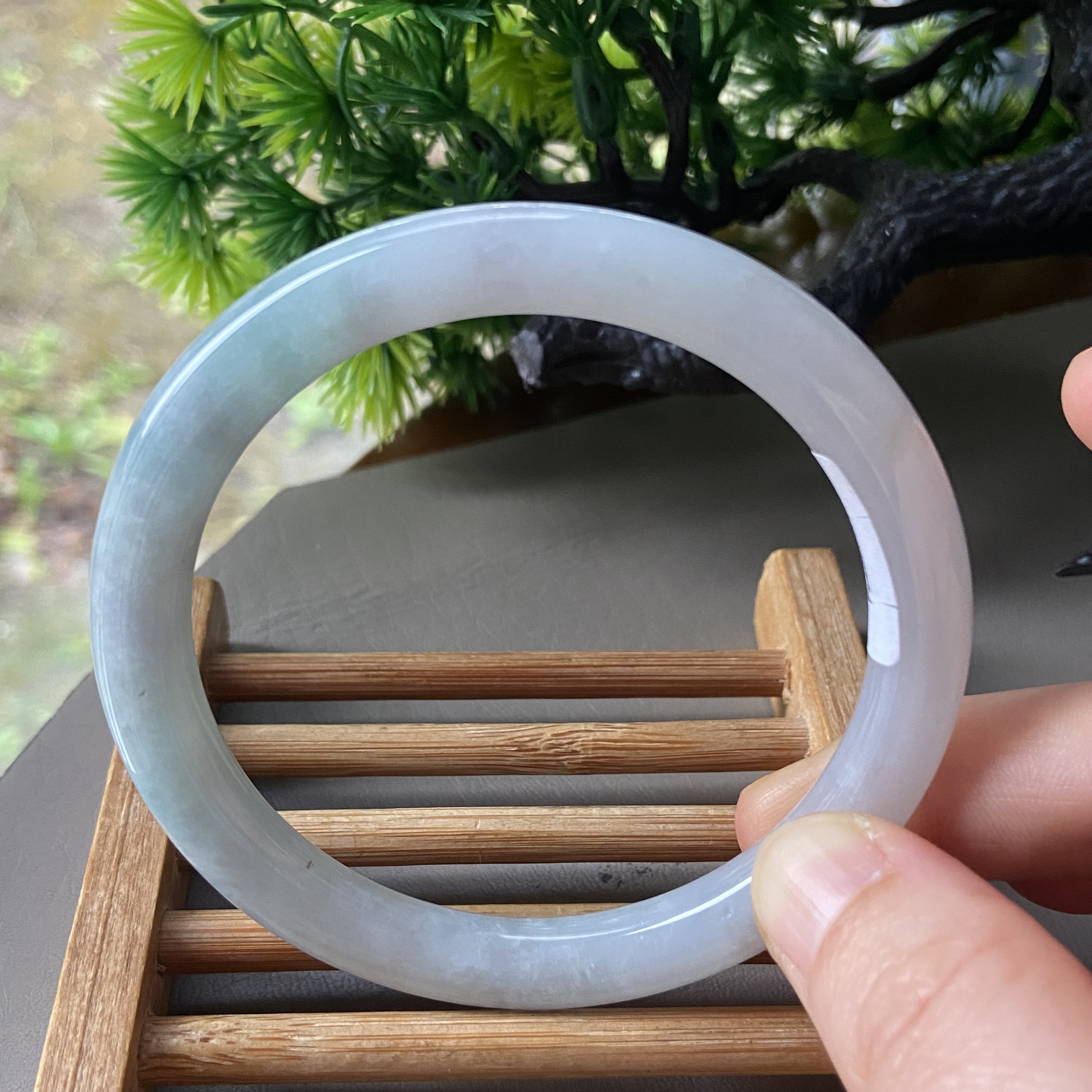 天然缅甸翡翠手镯59圆条冰糯种浅绿飘花老坑a货玉镯子0702