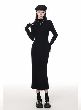 半高领长袖连衣裙女2025秋冬纯欲风修身内搭显瘦打底包臀针织裙