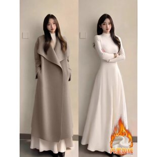 白色高领针织连衣裙长款女修身加绒厚秋冬季内搭打底高级感长裙子