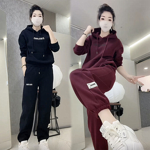 女士加绒加厚2026时尚新款休闲套装连帽套头卫衣束腿裤松紧两件套