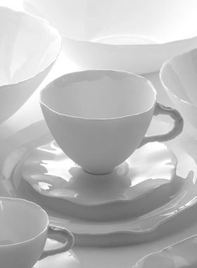 Serax Perfect不规则白色骨瓷咖啡杯 意式拉花杯碟套装 拿铁杯