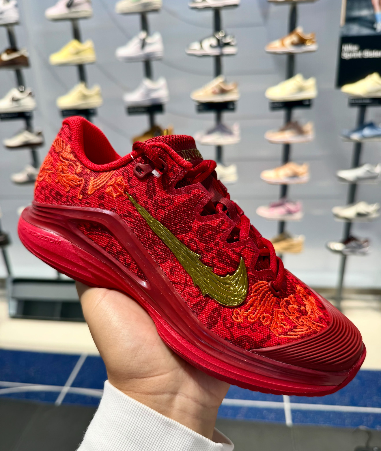Nike Vapor 12 中国限定 郑钦文烈火凤凰低帮网球红色IQ9093-600