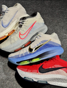 Nike Air Zoom GT Hustle 3 万圣节低帮篮球鞋IB4169-001