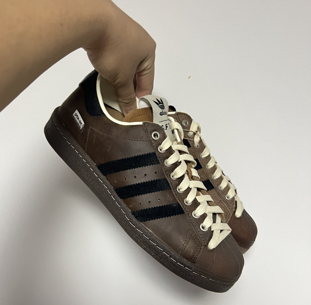 SONG FOR THE MUTE x adidas Superstar 82 男女款 棕黑色JR8043