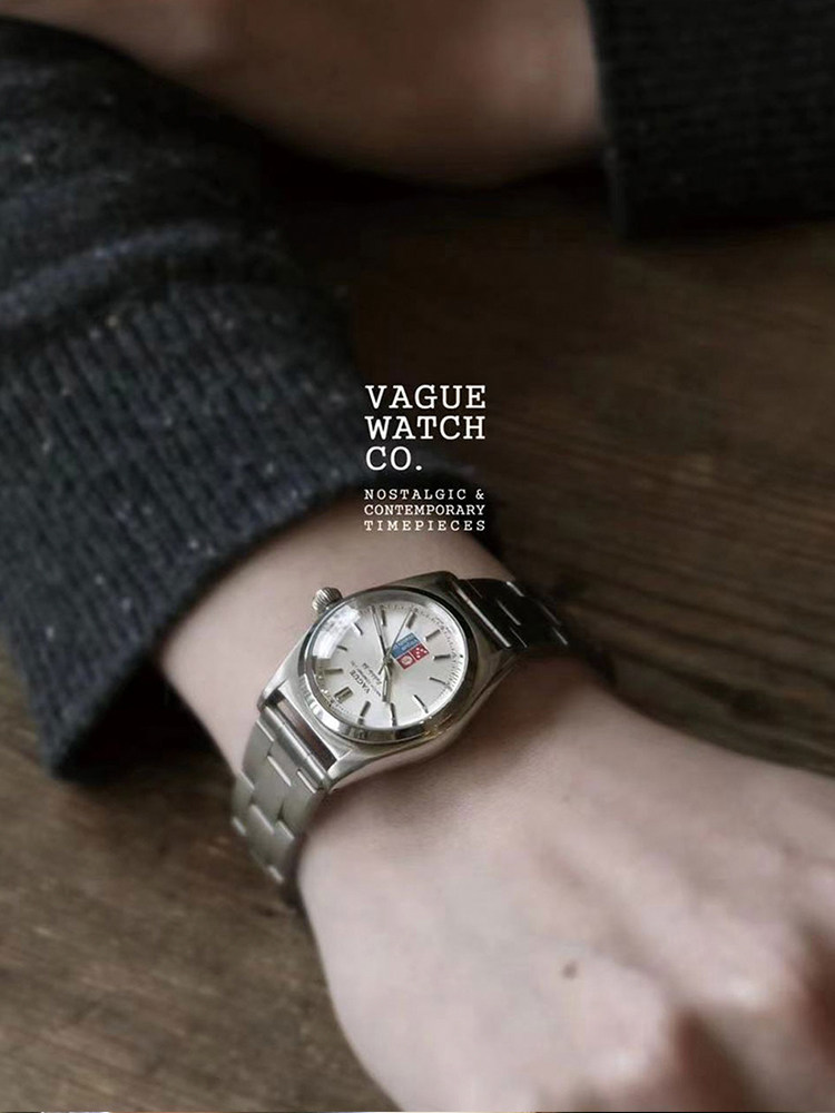 日本VagueWatch Co.经典泡泡背复古小表盘时计铆钉拉伸带卷带腕表
