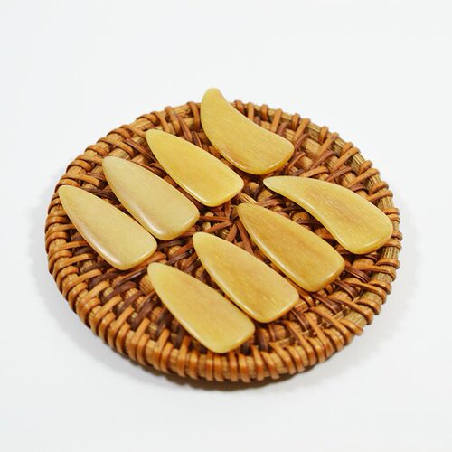 精选好音色鹿骨古筝指甲双面弧演奏考级专业成人儿童甲片厂家