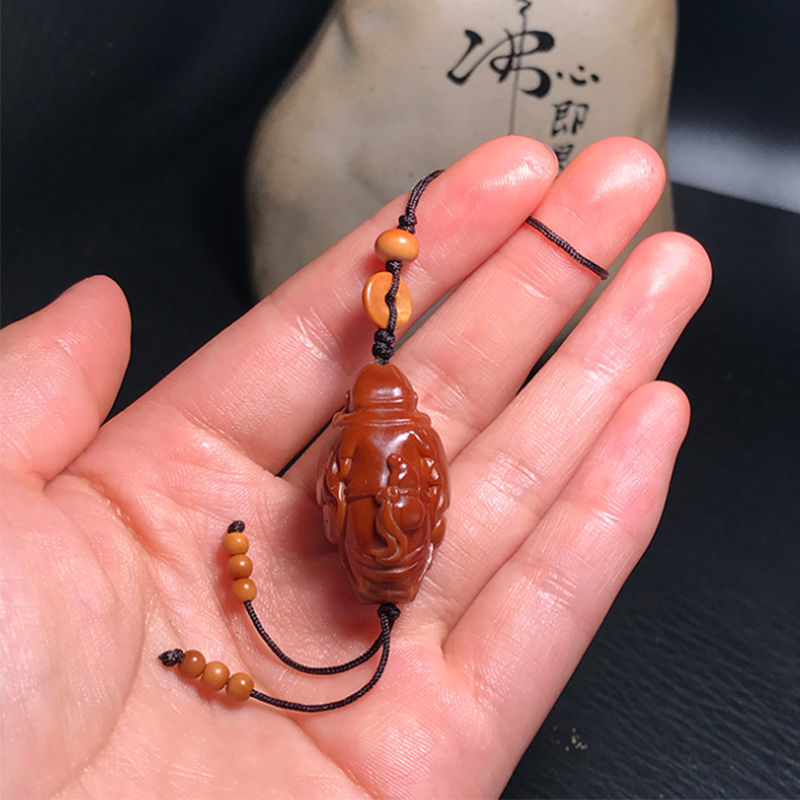 橄榄核单籽玉化料一心向佛