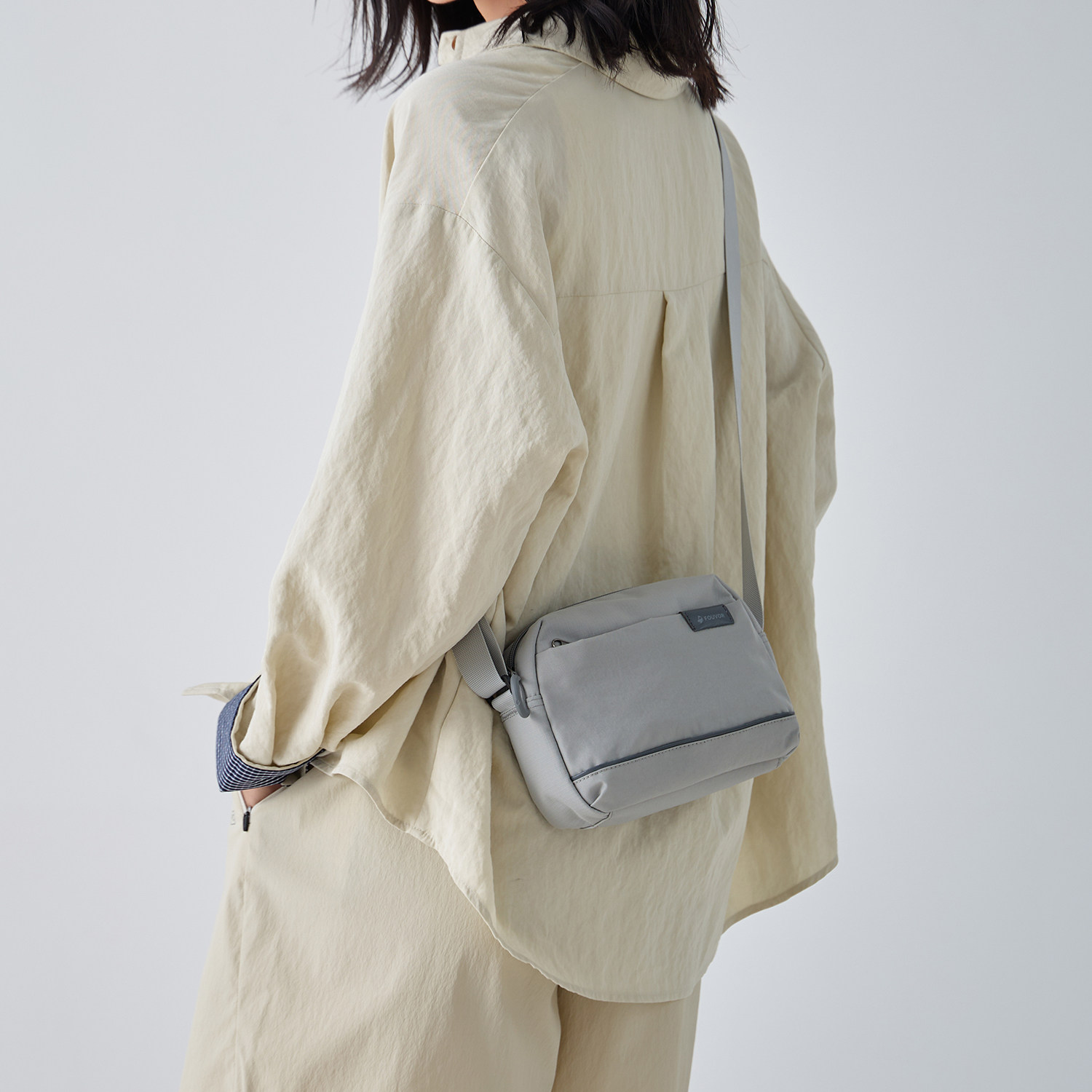 火狐通勤多口袋小包包女日系小方包帆布2026新款牛津布斜挎包女士