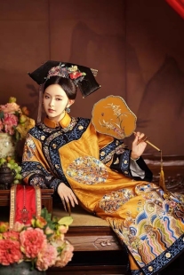 皇太后新款吉服太清代贵妃娘娘宫廷风旗氅衣故宫旅拍服清宫剧格格
